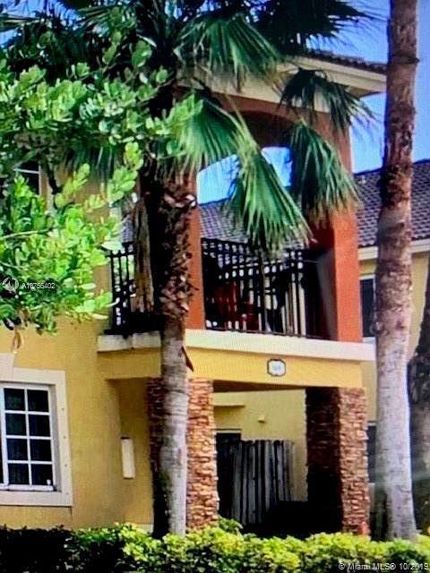 1st image of 935 NE 34ave #204