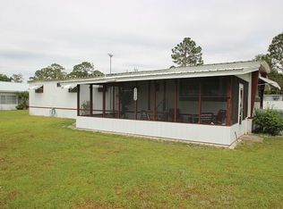 112 Michigan St, Crescent City, FL 32112