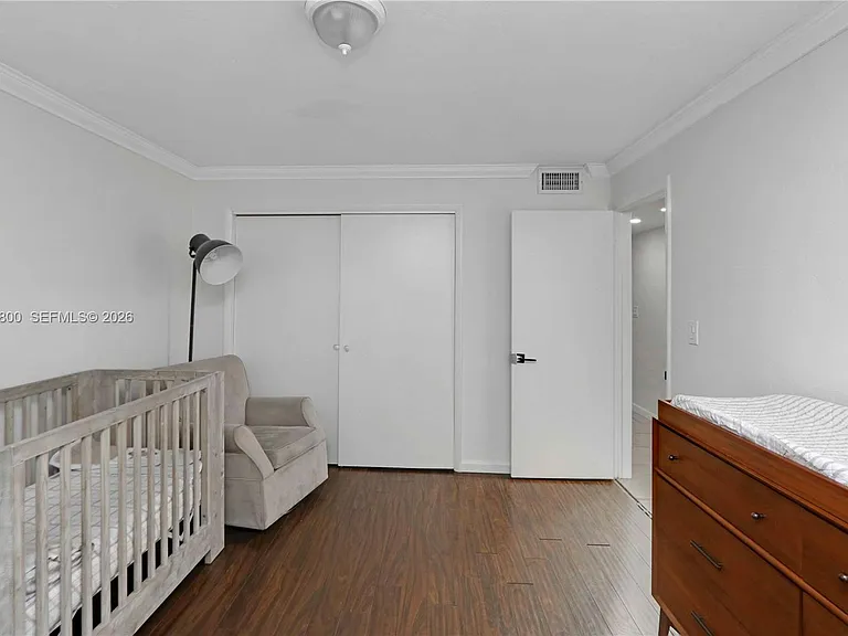 9394 SW 77th Ave #F4 — Photo 14