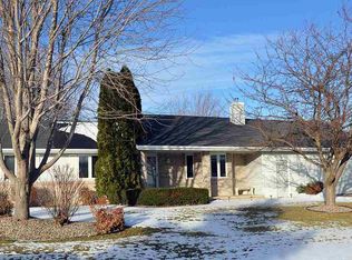 2020 W Hiawatha Dr, Appleton, WI 54914