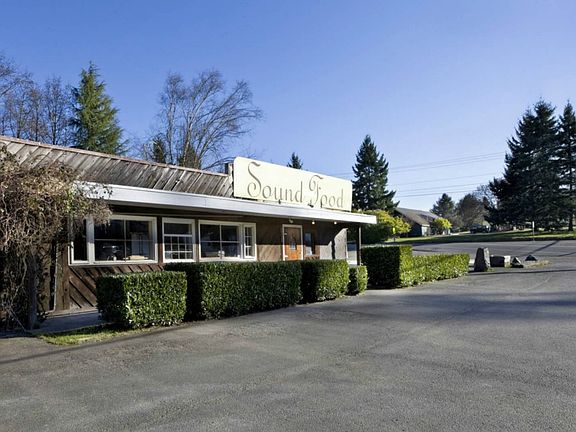 2nd image of 20312 Vashon Hwy SW