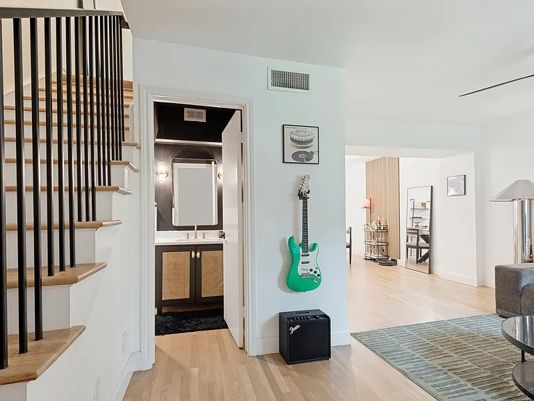 6359 Oriole Dr — Photo 7