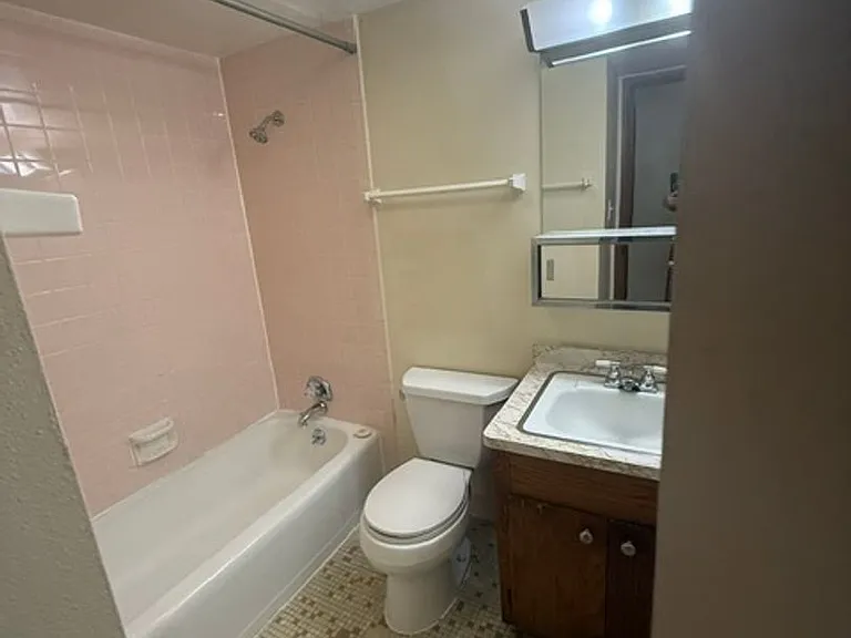 5414 58th Ave — Photo 7