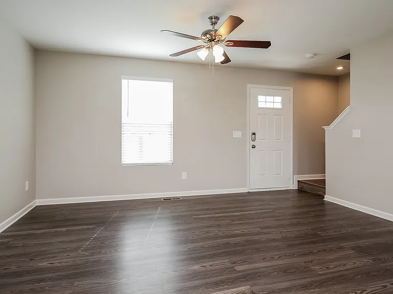 1418 Christina Hayes Ln — Photo 5