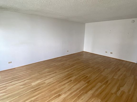 5th image of 824 Kinau St APT 1108