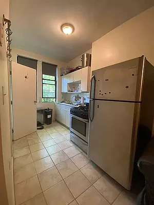 Rented by RENTBK LLC | media 10