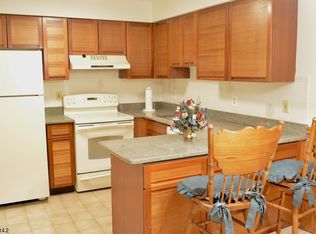 90 Ralph St UNIT 8, Belleville, NJ 07109