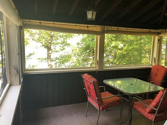 5th image of 80 Tiroga Beach Ln