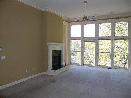 4th image of 11134 Parkview Ave