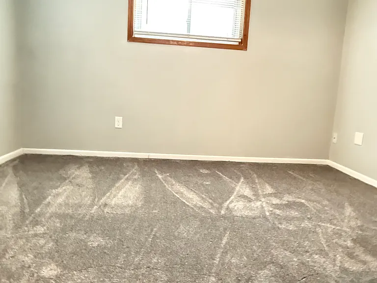 403 8 1/2 Ave NW #2 — Photo 7