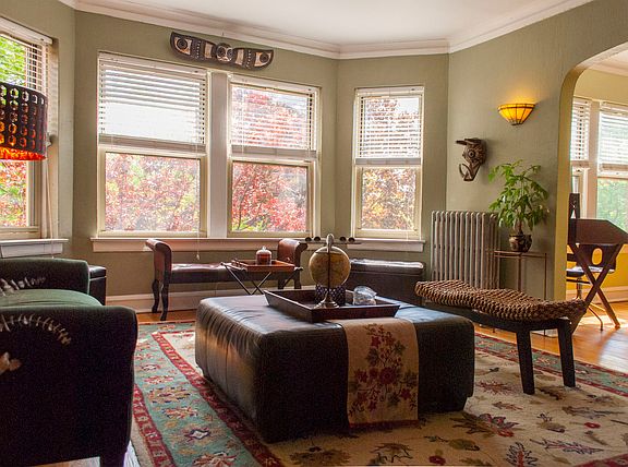 4th image of 4124 N Kedvale Ave APT 201