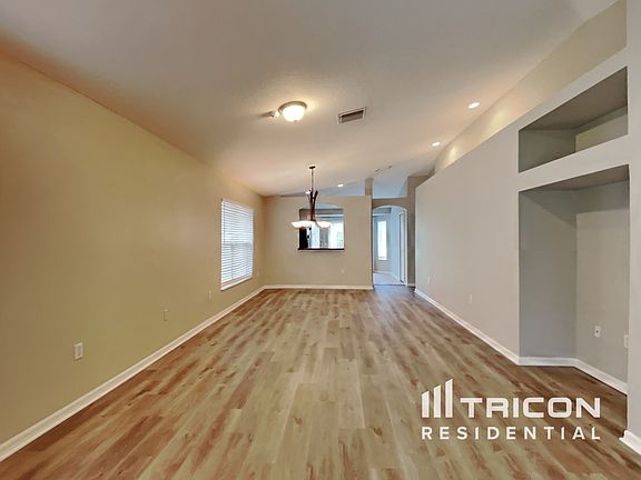 3rd image of 12545 Evington Point Dr