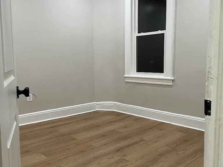 81-25 Liberty Ave #2 — Photo 8