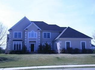 1138 N Bristol Dr, Lititz, PA 17543