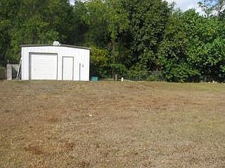 2nd image of 5219 Raintree Ln