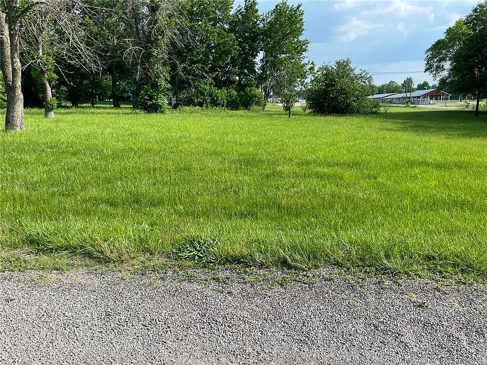 2nd image of 6 & Lot 7-E