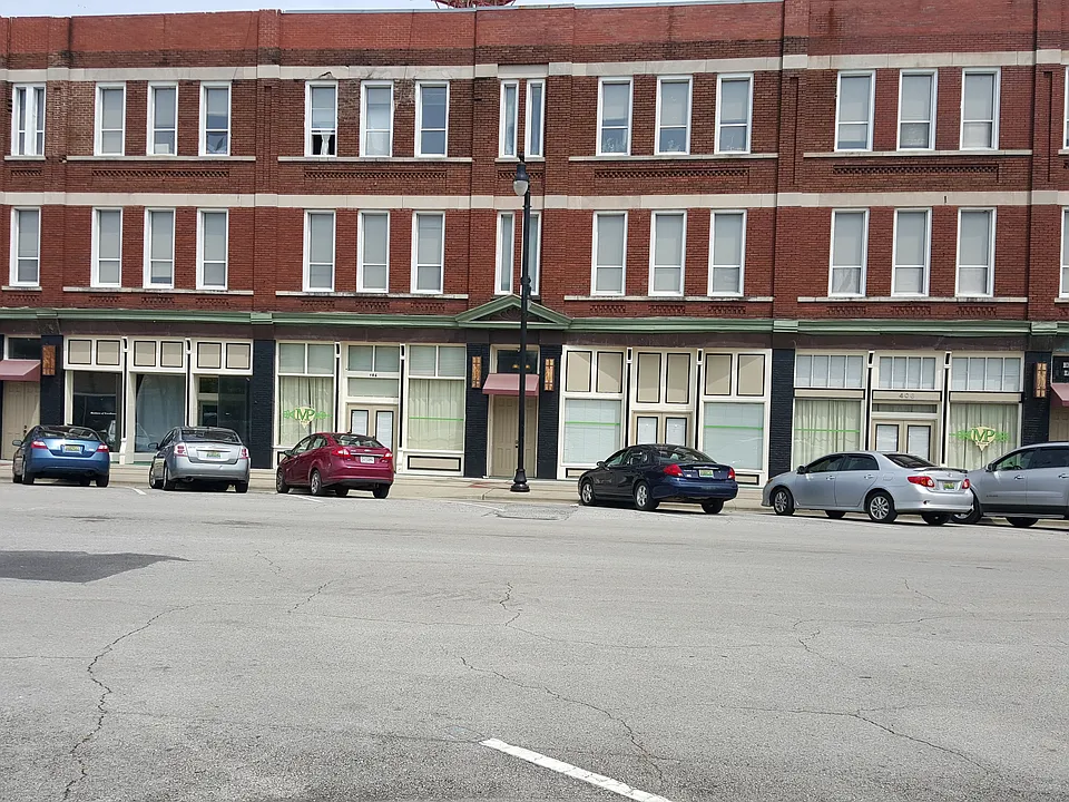 Montgomery Block Apts