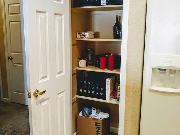 4th image of 4153 Surfwood Ln Unit 180