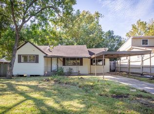 1005 E Fayle St, Baytown, TX 77520