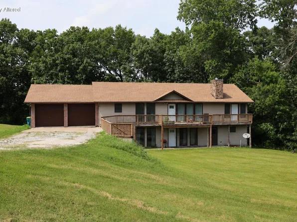 143 County Road 402a, Fayette, MO 65248