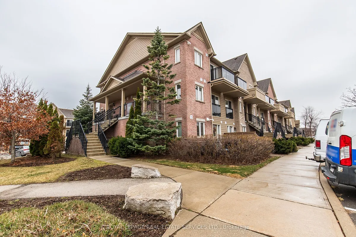 Building Photo - 4975 Southampton Dr #272