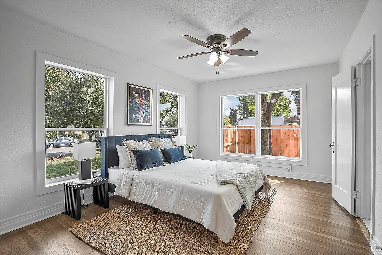 1 bed, 840 sqft, $1,690 — Photo 4