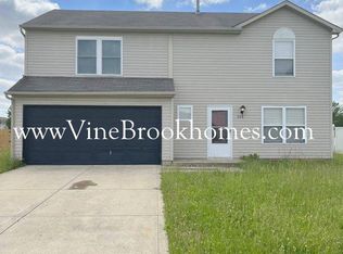 334 Brookstone Dr, Greenfield, IN