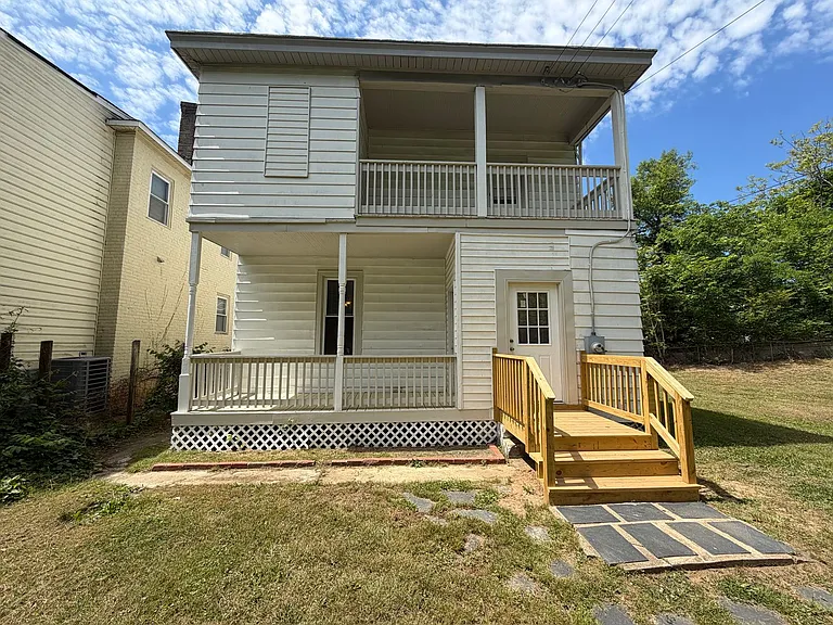 3511 1st Ave — Photo 28