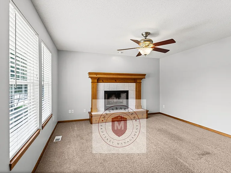 12510 S Lincoln St — Photo 6