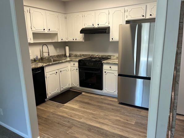 1935 Gardiner Ln APT E75