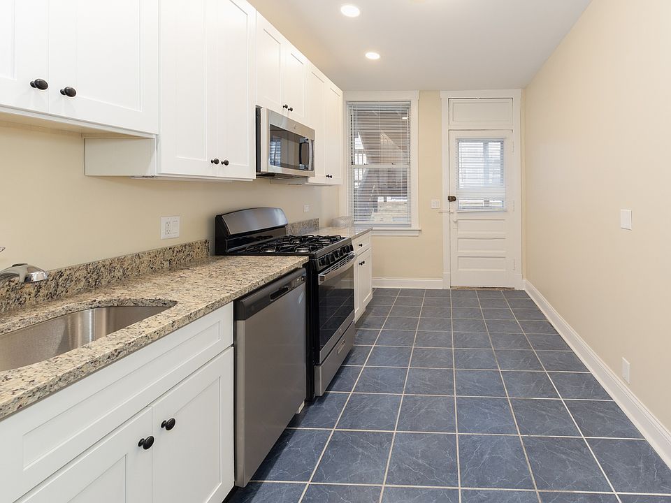 Large Kitchen Spaces