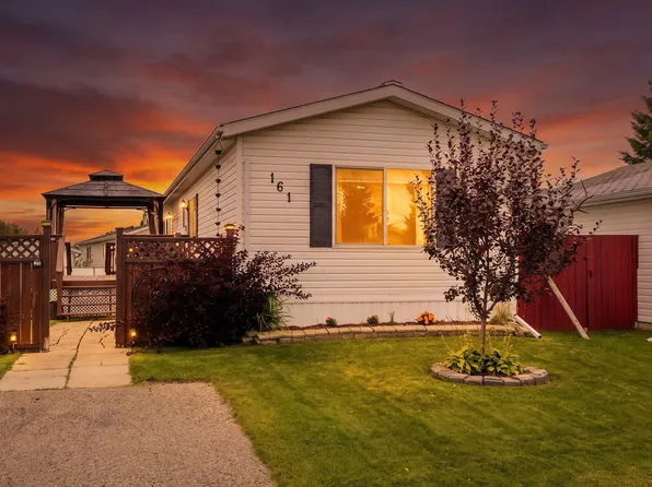 3400 48th St #161, Stony Plain, AB T7Z 1R9