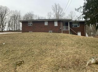 353 Slaughter Hollow Rd, Irwin, PA 15642
