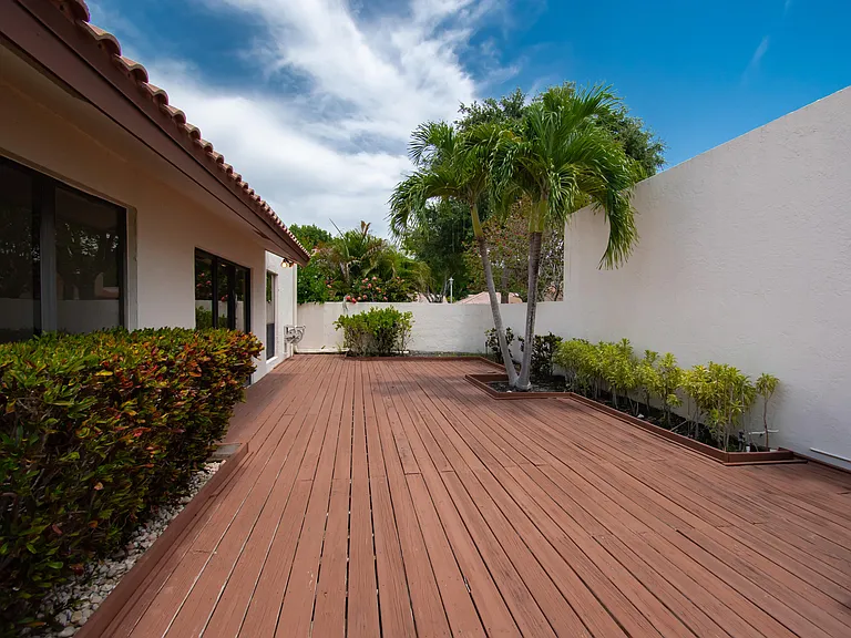 21440 Campo Allegro Dr — Photo 35