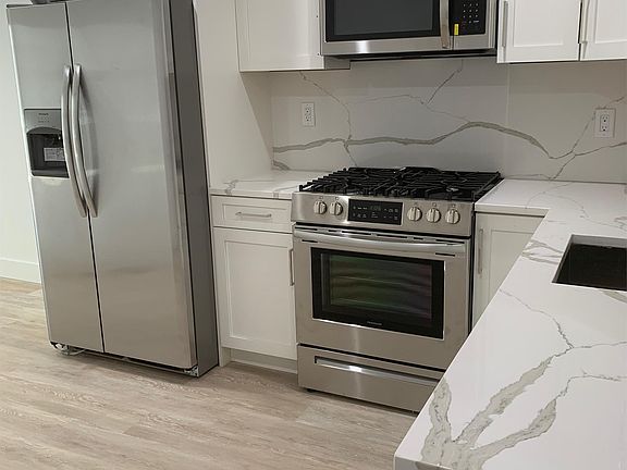 5th image of 72 Hamilton Ave #11336954