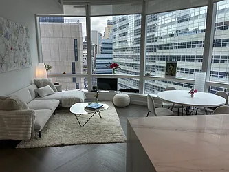 Rented by Vivaldi Real Estate