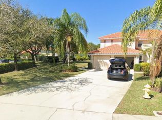 395 Robin Hood Cir UNIT 201, Naples, FL 34104