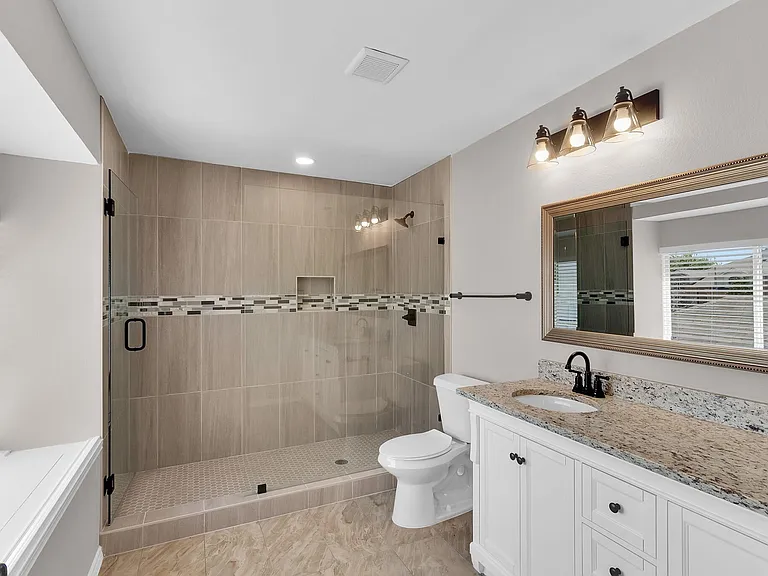 4729 Woodhaven Ln — Photo 29