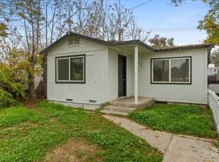 710 Willow Dr, Bakersfield, CA 93308