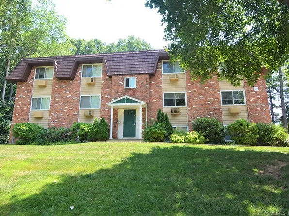 187 Scott Rd APT 2C, Waterbury, CT 06705