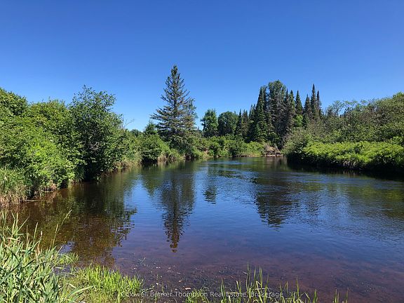 2nd image of 140 Machar River Rd