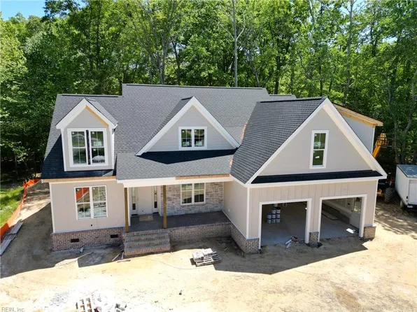 107 Batten Cv, Smithfield, VA 23430