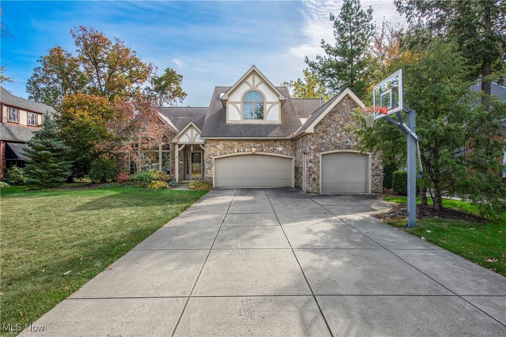 Real estate listing image