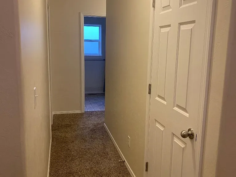 1067 Arrow Wood Ct — Photo 9