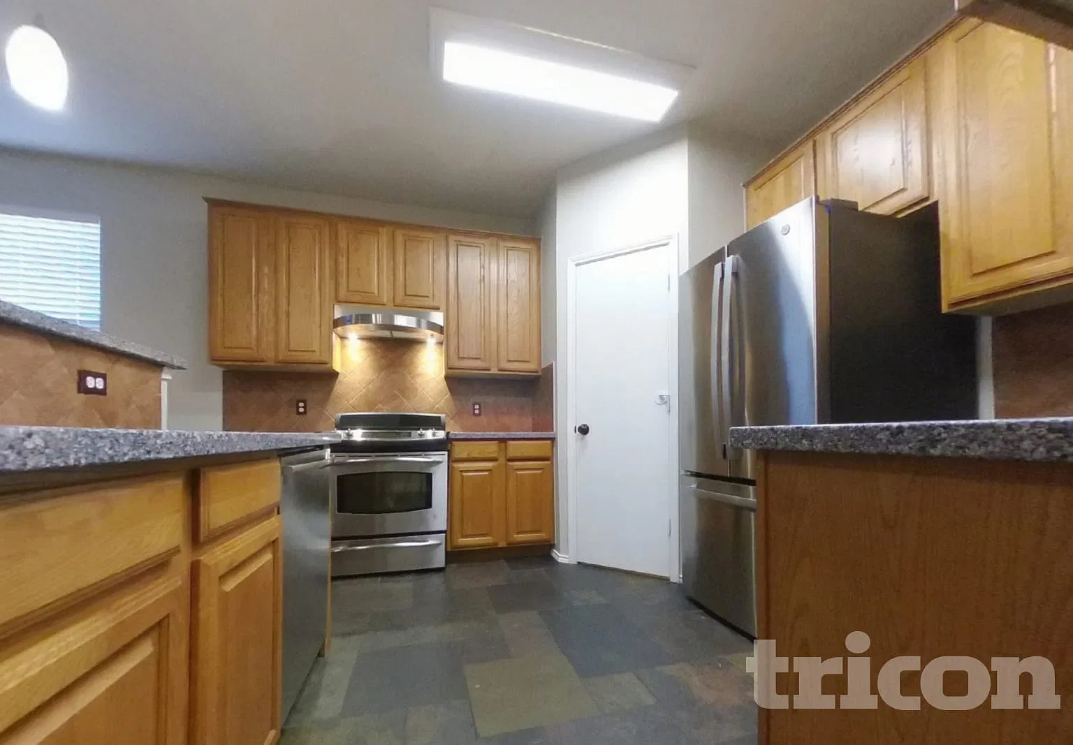 1136 Roundhouse Dr Saginaw TX — Photo 4