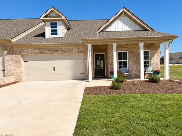 3601 Townland Cir, Clemmons, NC 27012