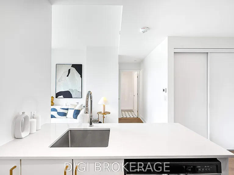 2070 Scott St #1101 — Photo 25