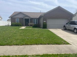 2923 Cross Creek Dr, Columbus, IN 47201