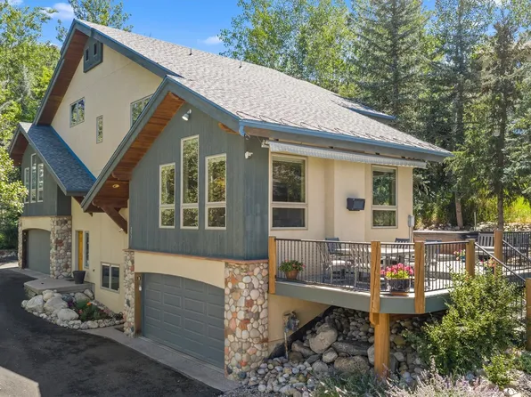 2531 Longthong Road, Steamboat Springs, CO 80487