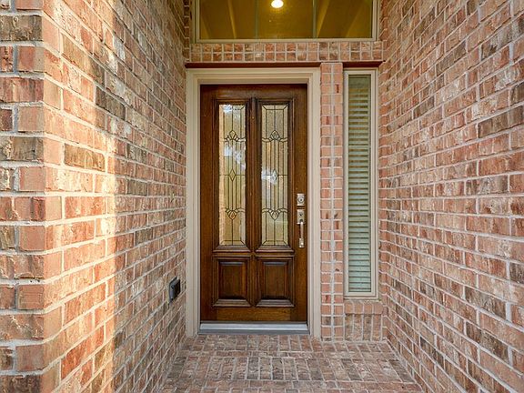 4th image of 28126 Twin Knolls Lane